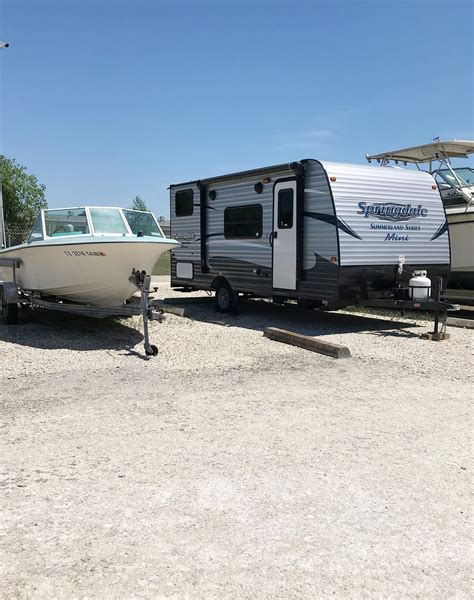 Boat & RV Storage in League City, TX .